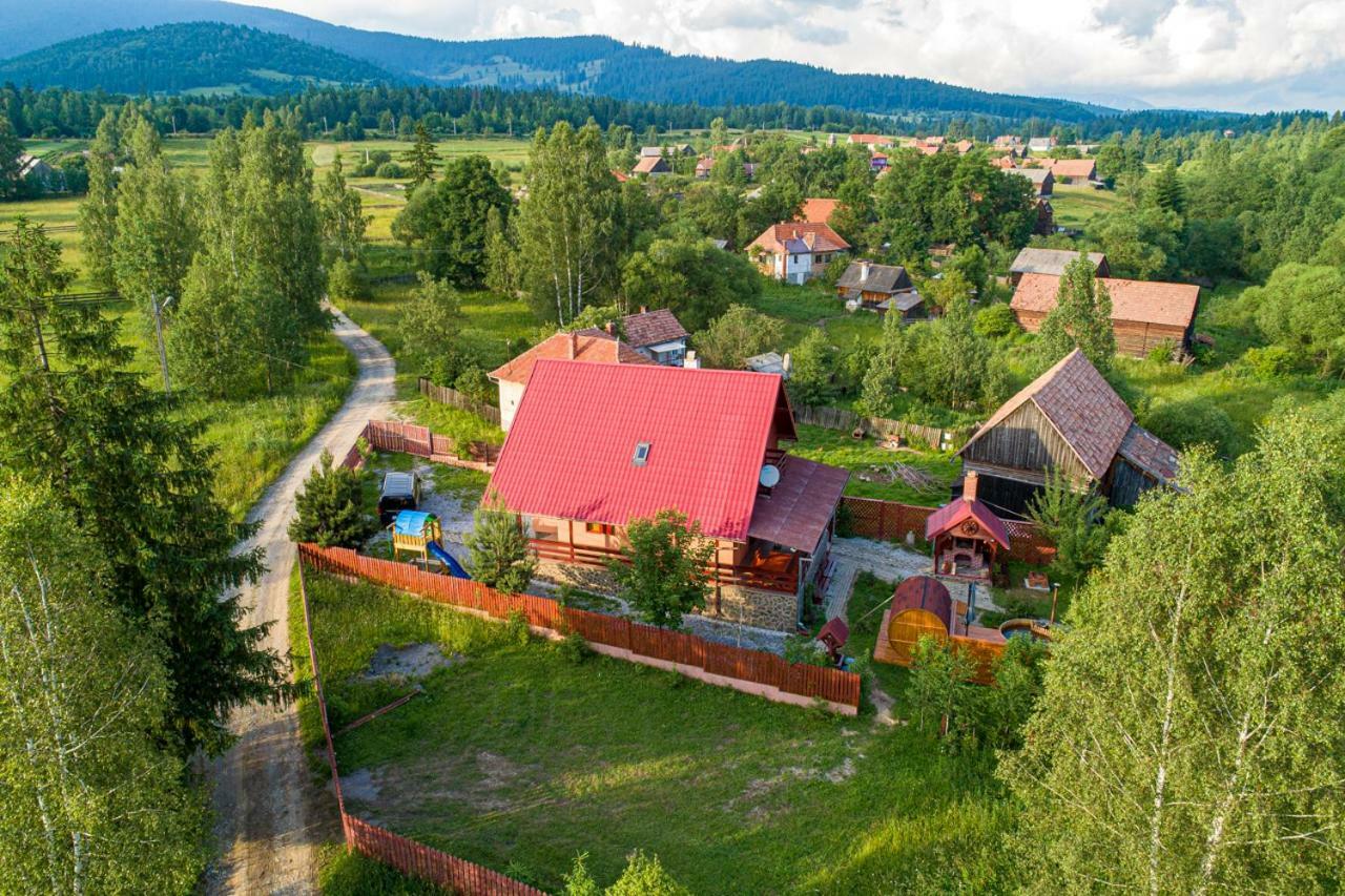 Szarvas Vendeghaz Villa Izvoru Muresului Exterior photo