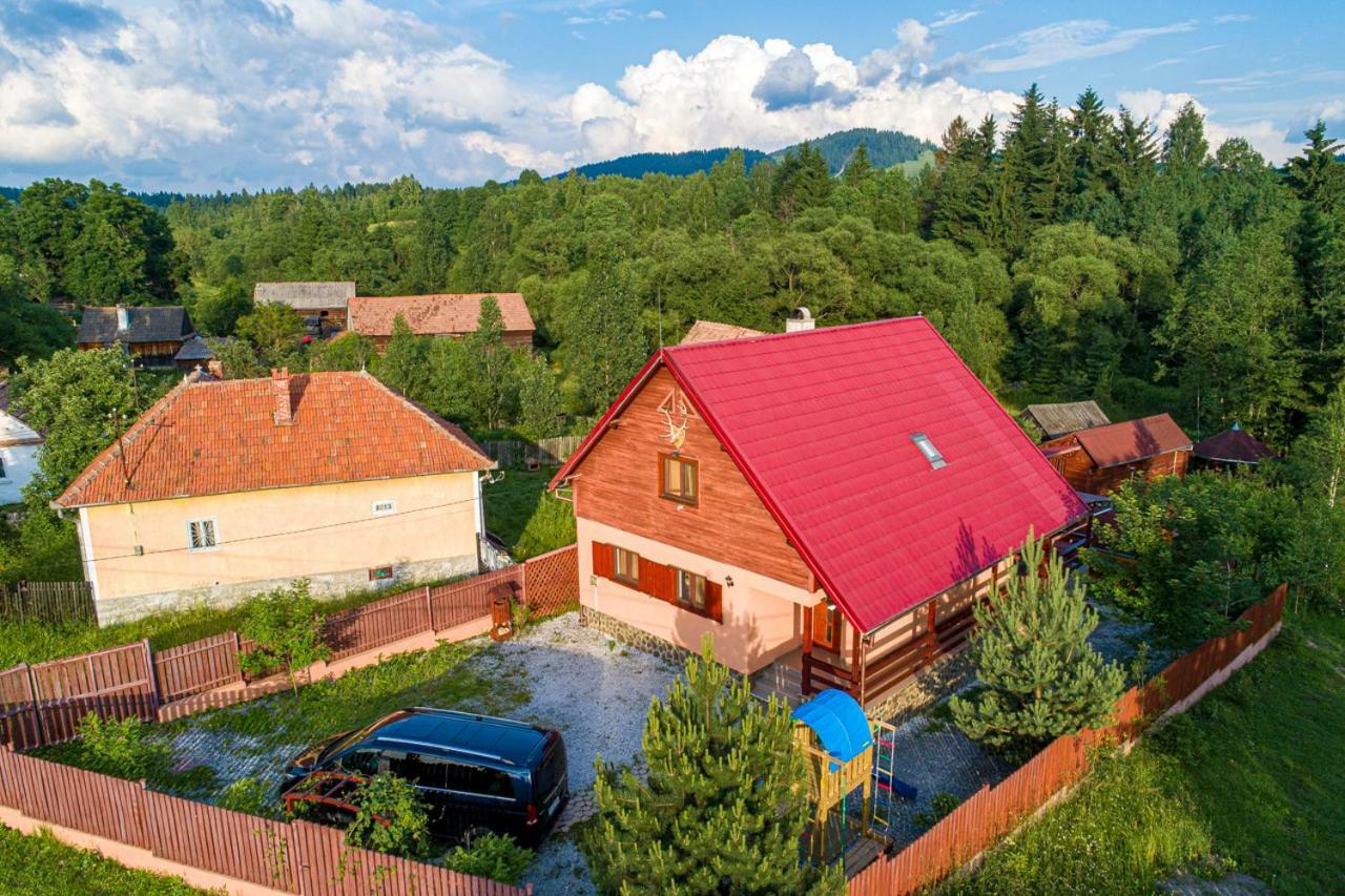 Szarvas Vendeghaz Villa Izvoru Muresului Exterior photo